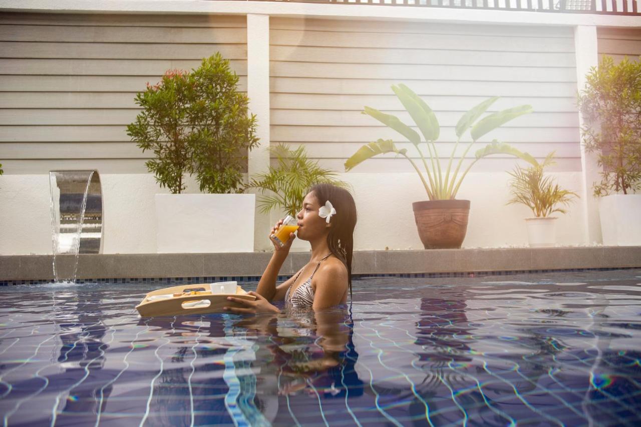 Thistle Inn Panglao Eksteriør billede